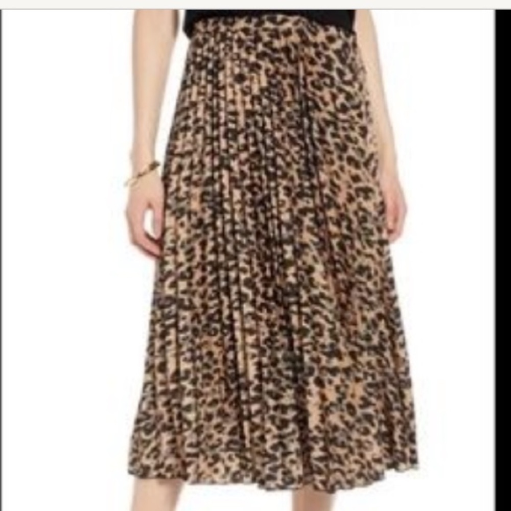 Halogen Leopard Print Pleated Midi Skirt in Tan and Black